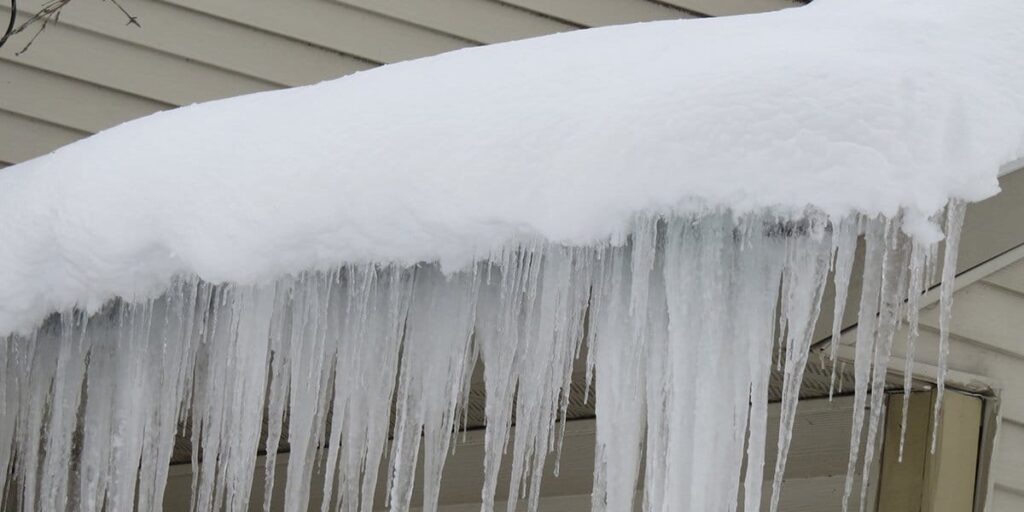 Roof Ice Buildup