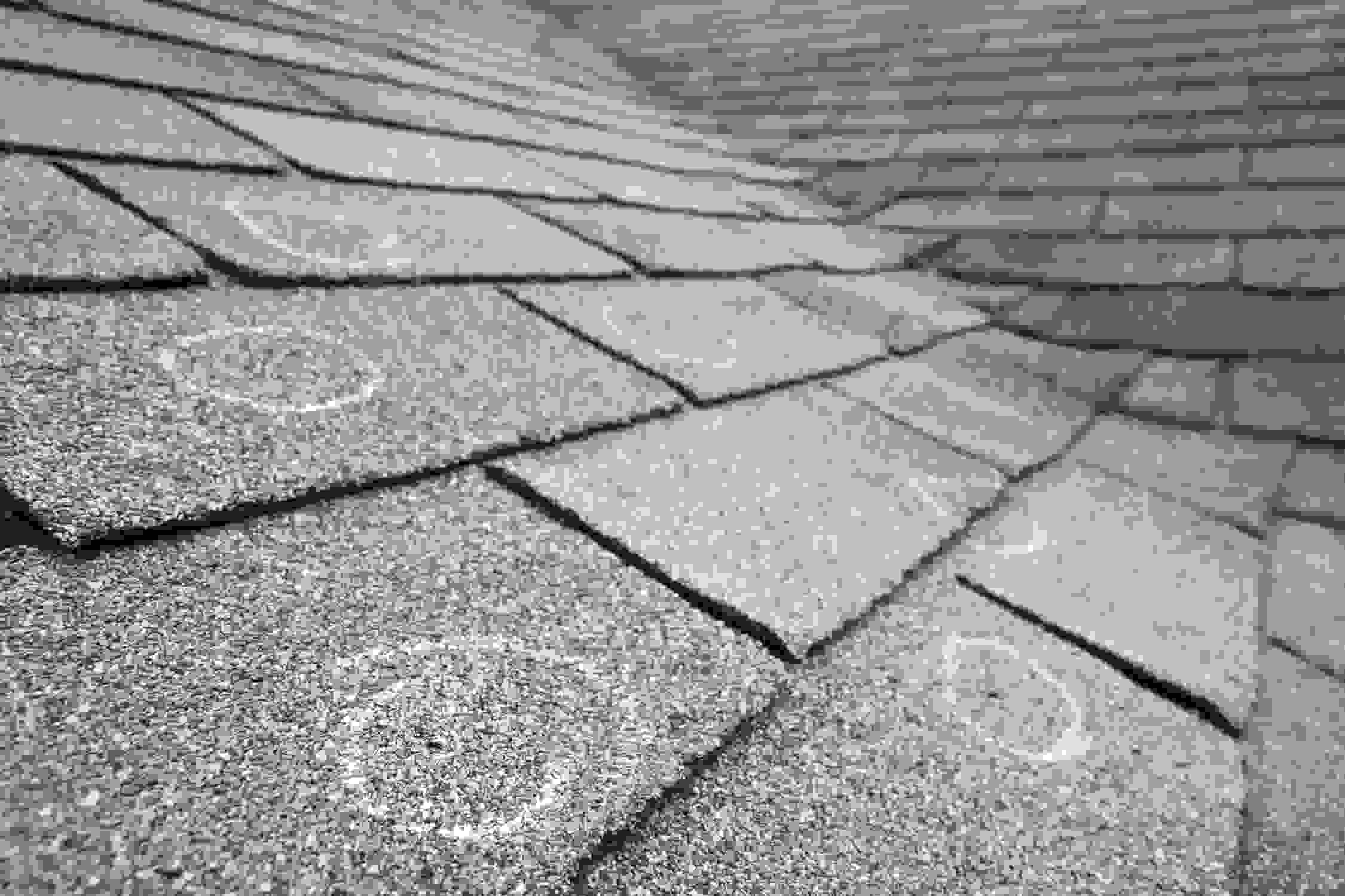 Roofing Emergencies: 5 Things for Homeowners to Remember